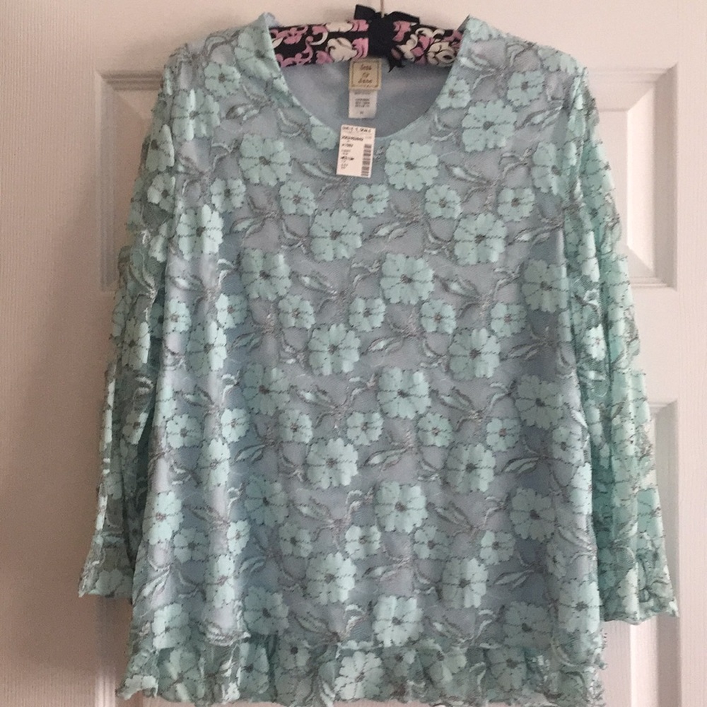 🆕 Jess & Jane Medium Blouse Floral